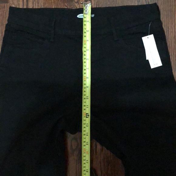 Old Navy Mid-Rise Micro-Flare Jeans Size 12 Tall - Picture 6 of 8